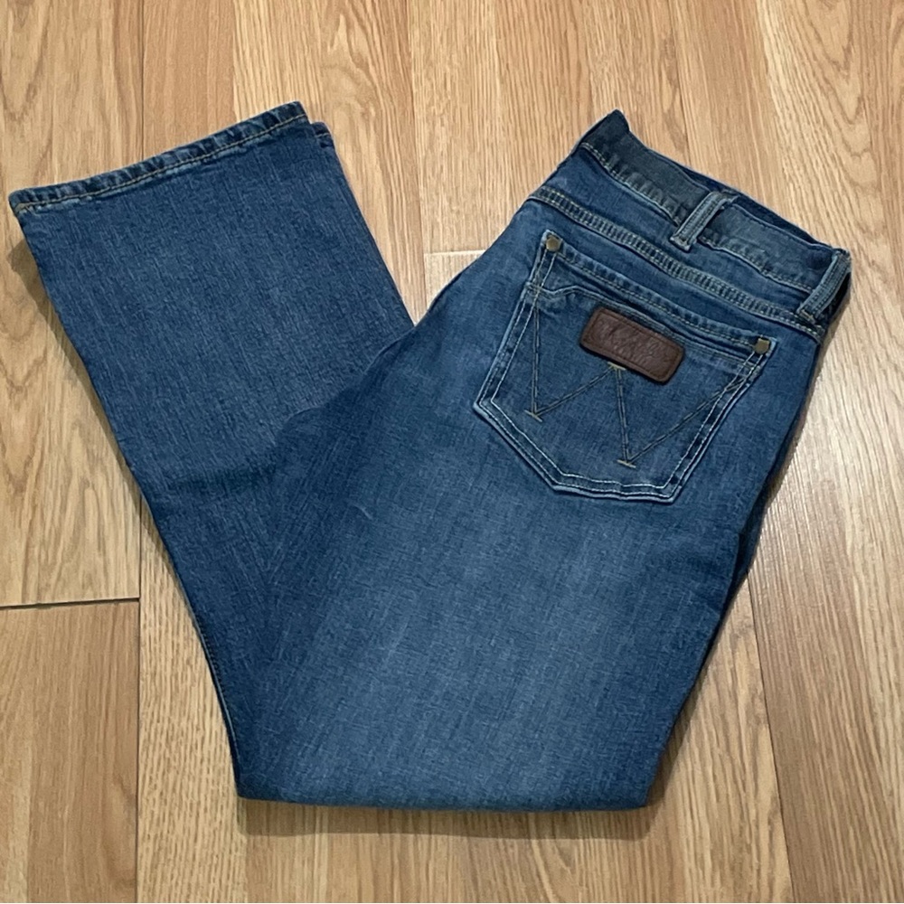 Wrangler Retro Men 34x30 (33x29) Slim Boot Jeans Dark Blue Denim Western Cowboy